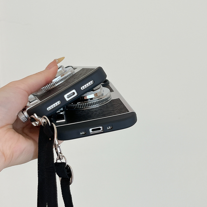 Emily in Paris Vintage Camera  - Vintage Item review and price
