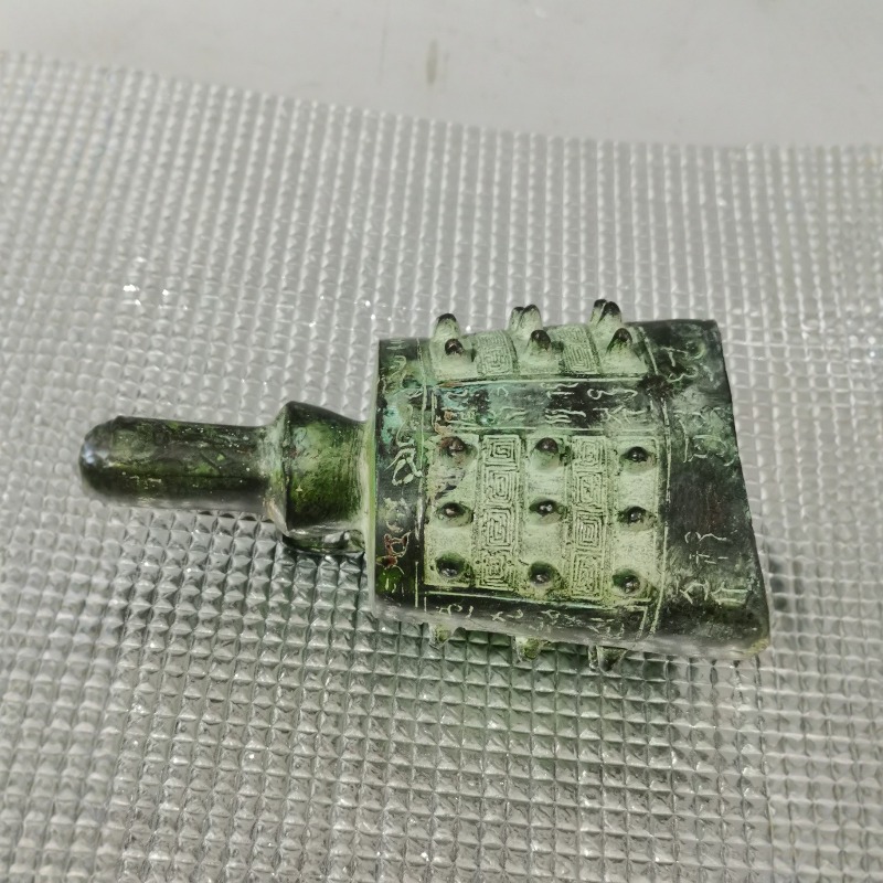 Vintage Green Rust Metal Chime - Vintage Collectible Bells review and price