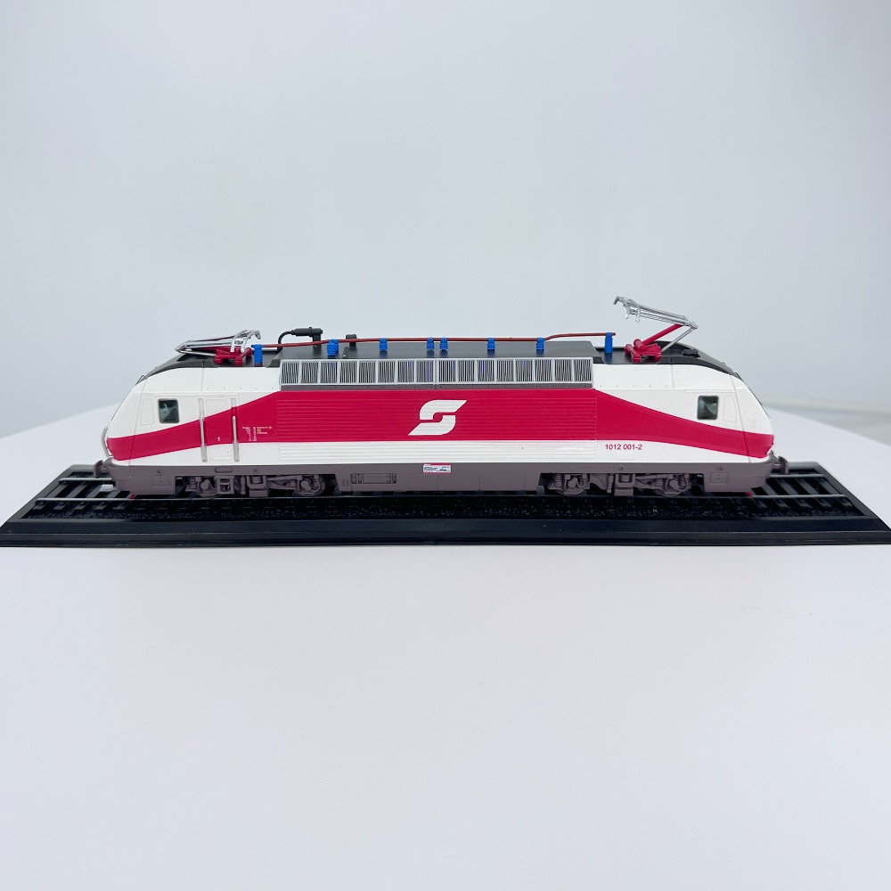 HO Type 1/87 Train Model Vinta - Vintage Collectible Items review and price